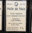 Huile de noix verre